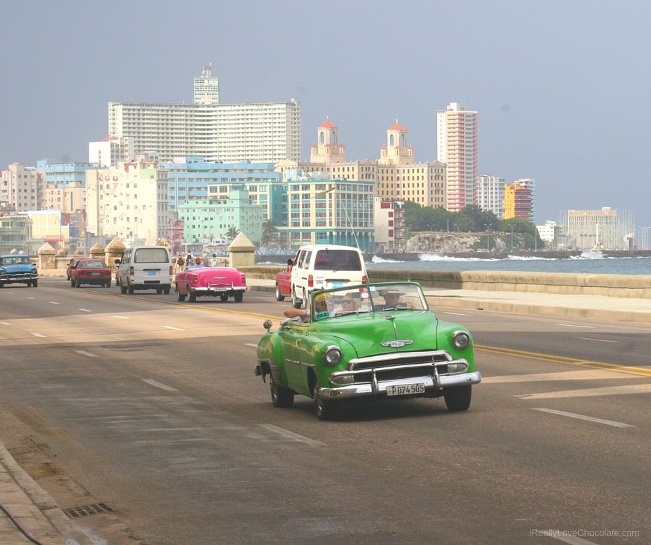 why are there old cars in cuba